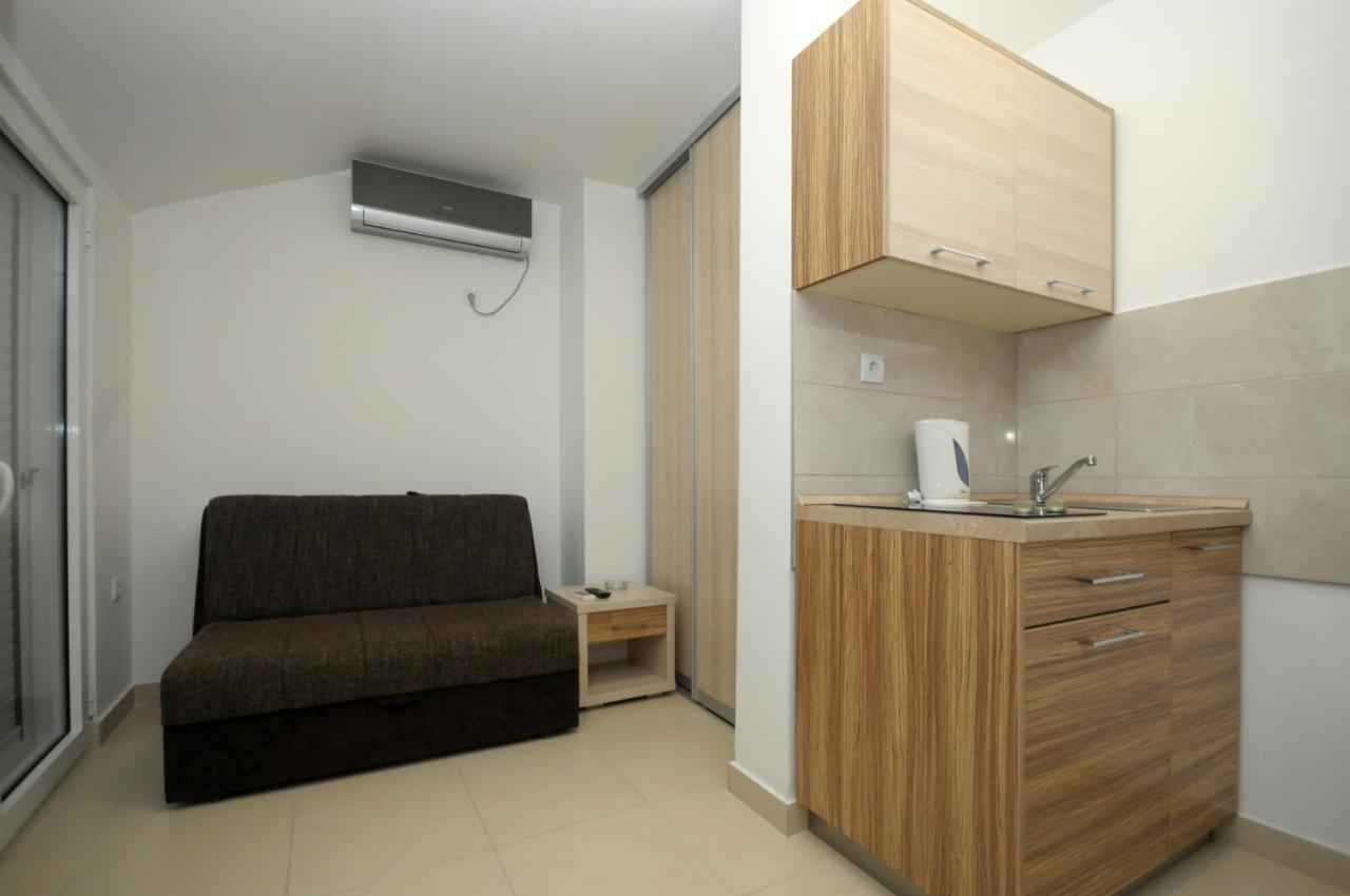 Apartments Anita Budva Exterior photo